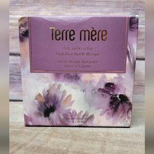 Terre Mere Oat and Rosehip Hydration Bomb Masque - NEW